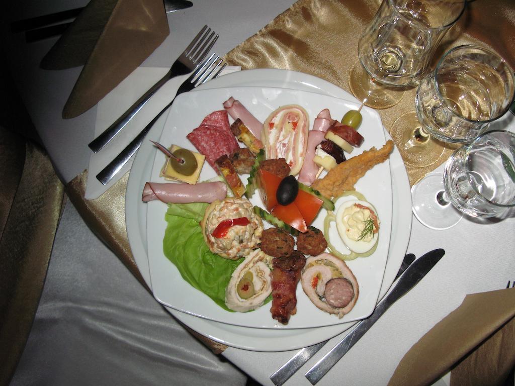 Aida Hotel Spa & Tratament Geoagiu Băi Zewnętrze zdjęcie